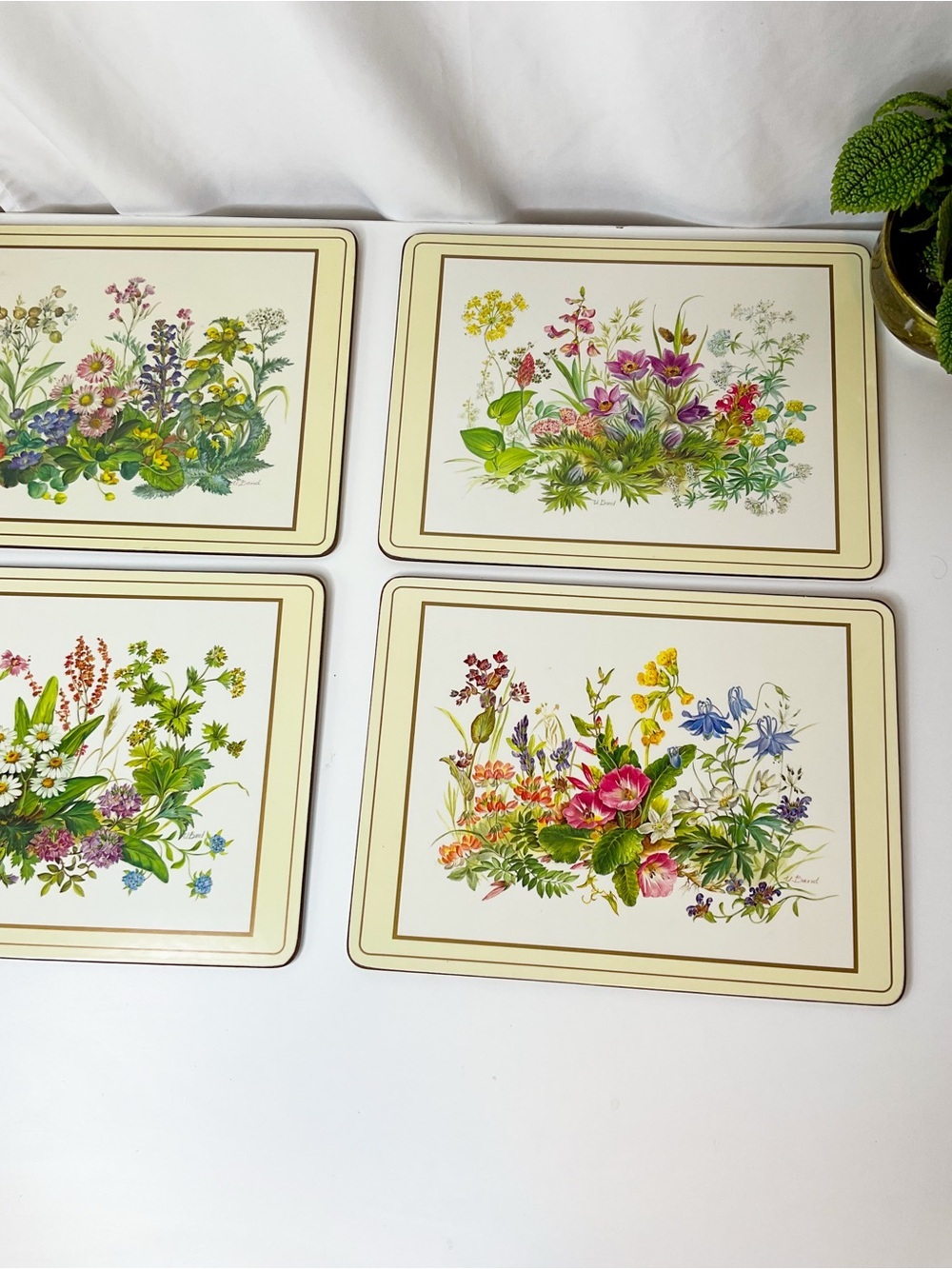 PIMPERNEL Vintage Set of 4 Floral Placemats - Botanical Print